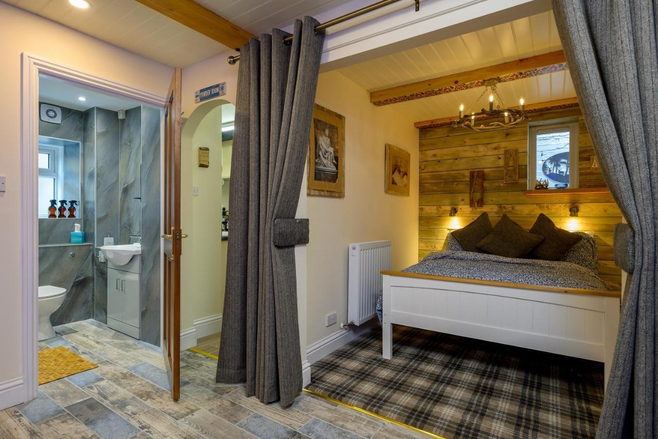 Anastasia'S Secret! Cupar Swiss Alpine Style Apartment Zewnętrze zdjęcie